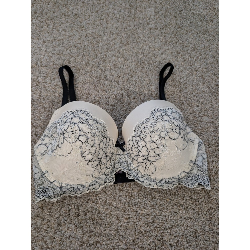 Victorias Secret Dream Angels Lined Demi Bra Ivory Black Lace Rhinestone 34DD